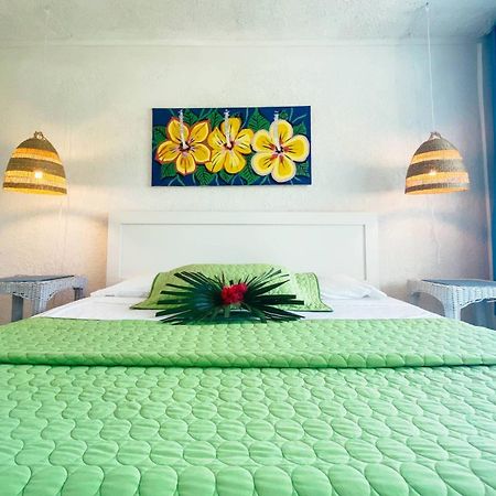 Greenwood Beach Resort Bailey Town  Kültér fotó